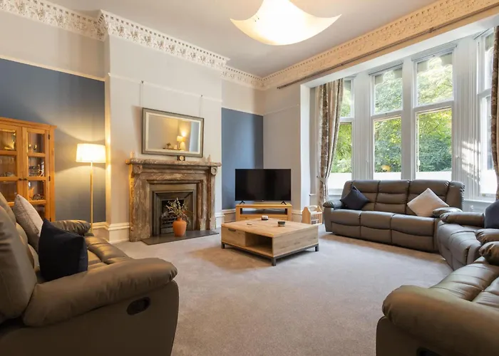 Host & Stay - Chatsworth Townhouse I
